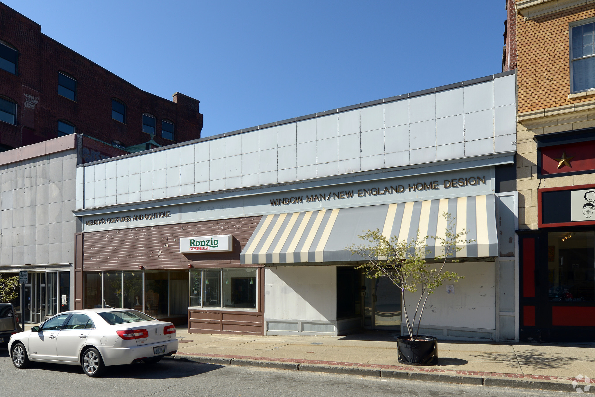 240 Main St, Pawtucket, RI for sale Primary Photo- Image 1 of 1