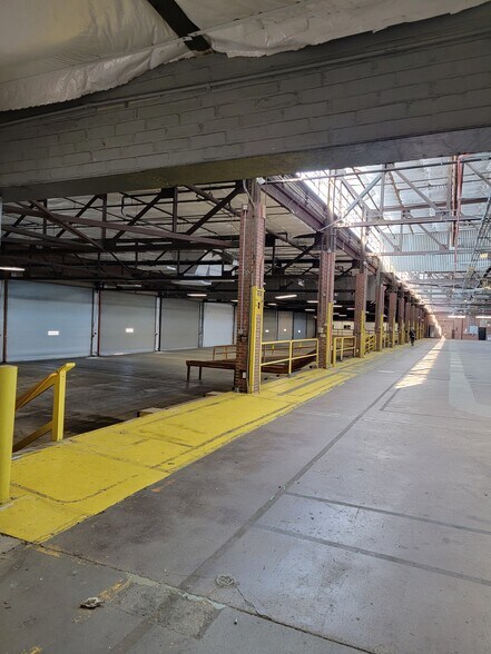 4219 Richmond St, Philadelphia, PA à louer - Photo intérieure - Image 2 de 6