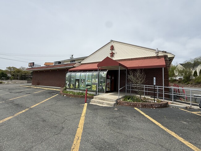 More details for 121 Depot St, Milford, MA - Retail for Sale