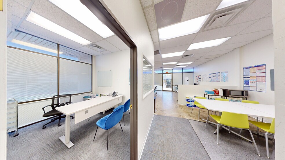 1833 W Main St, Mesa, AZ à louer - Photo du bâtiment - Image 2 de 9