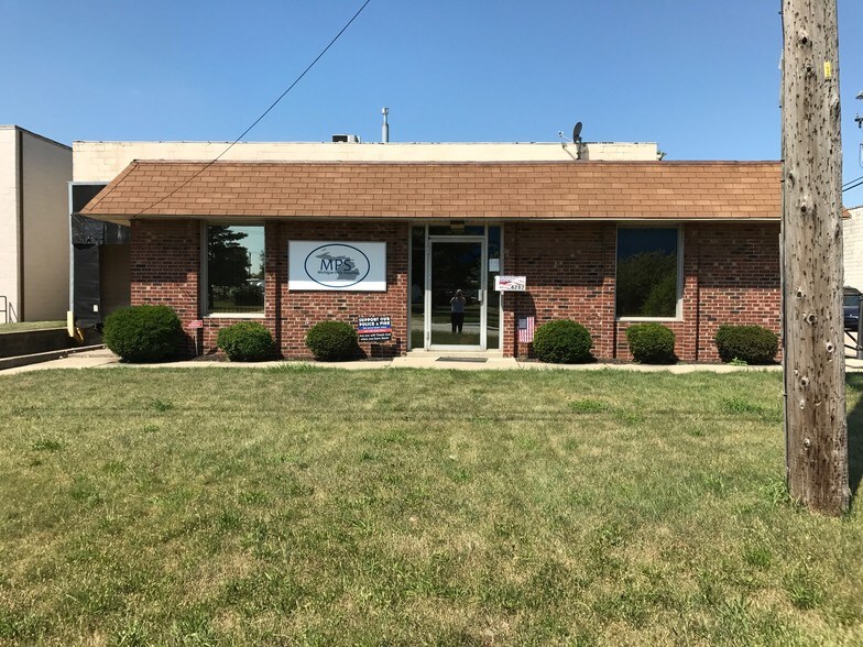 4282 13th St, Wyandotte, MI à vendre - Photo du bâtiment - Image 2 de 3
