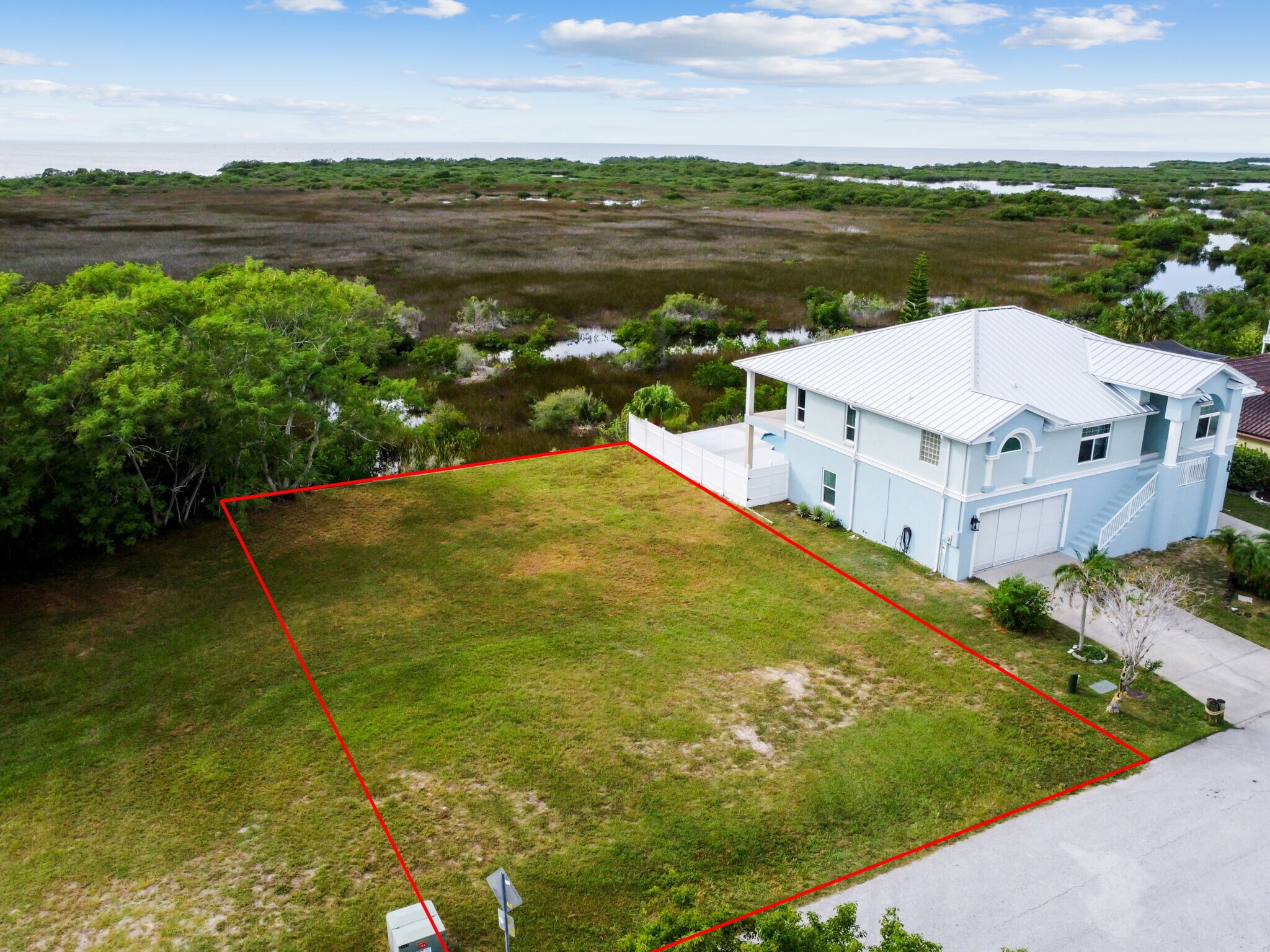 SOUTHWIND, Hudson, FL à vendre Photo du bâtiment- Image 1 de 44