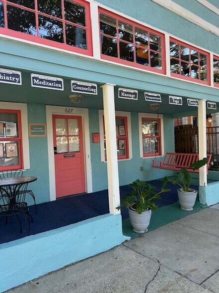 627 Opelousas Ave, New Orleans, LA à louer - Photo du bâtiment - Image 1 de 3