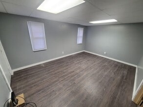 410 2nd, Paden City, WV for lease Interior Photo- Image 1 of 5