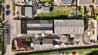 Plus de détails pour 11 Lower Gower Rd, Royston - Commerce de détail à vendre