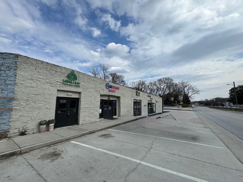 948 Railroad St, Conyers, GA for sale - Building Photo - Image 2 of 5