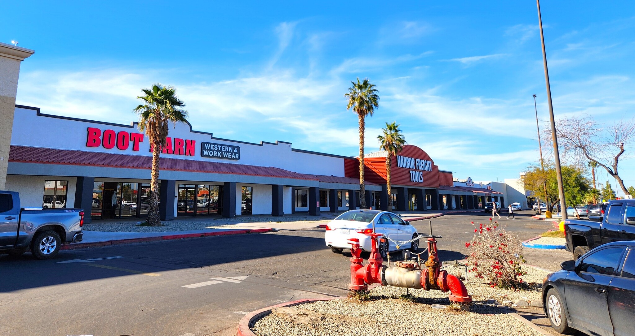 1730-1802 N Imperial Ave, El Centro, CA for sale Primary Photo- Image 1 of 9