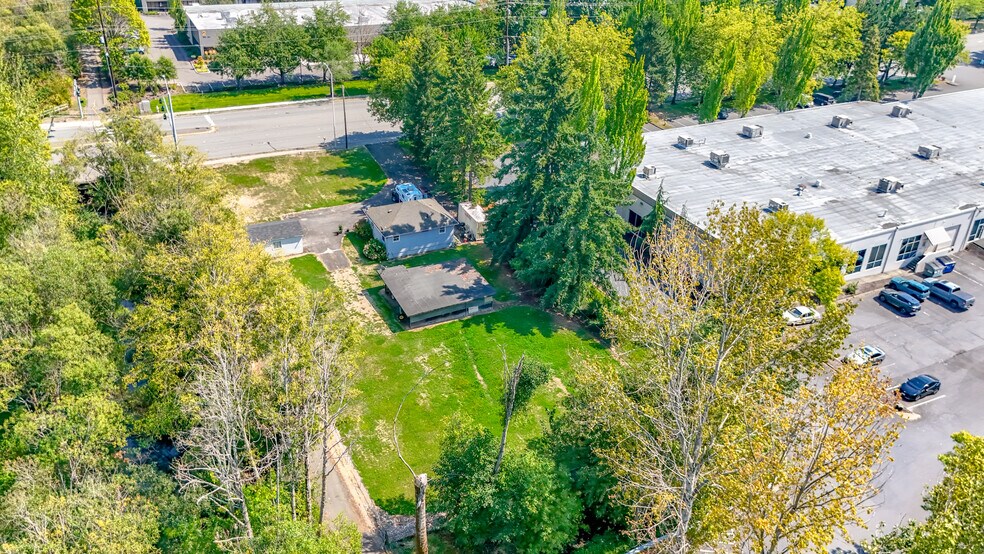 21807 68th Ave S, Kent, WA à vendre - Photo du bâtiment - Image 3 de 23