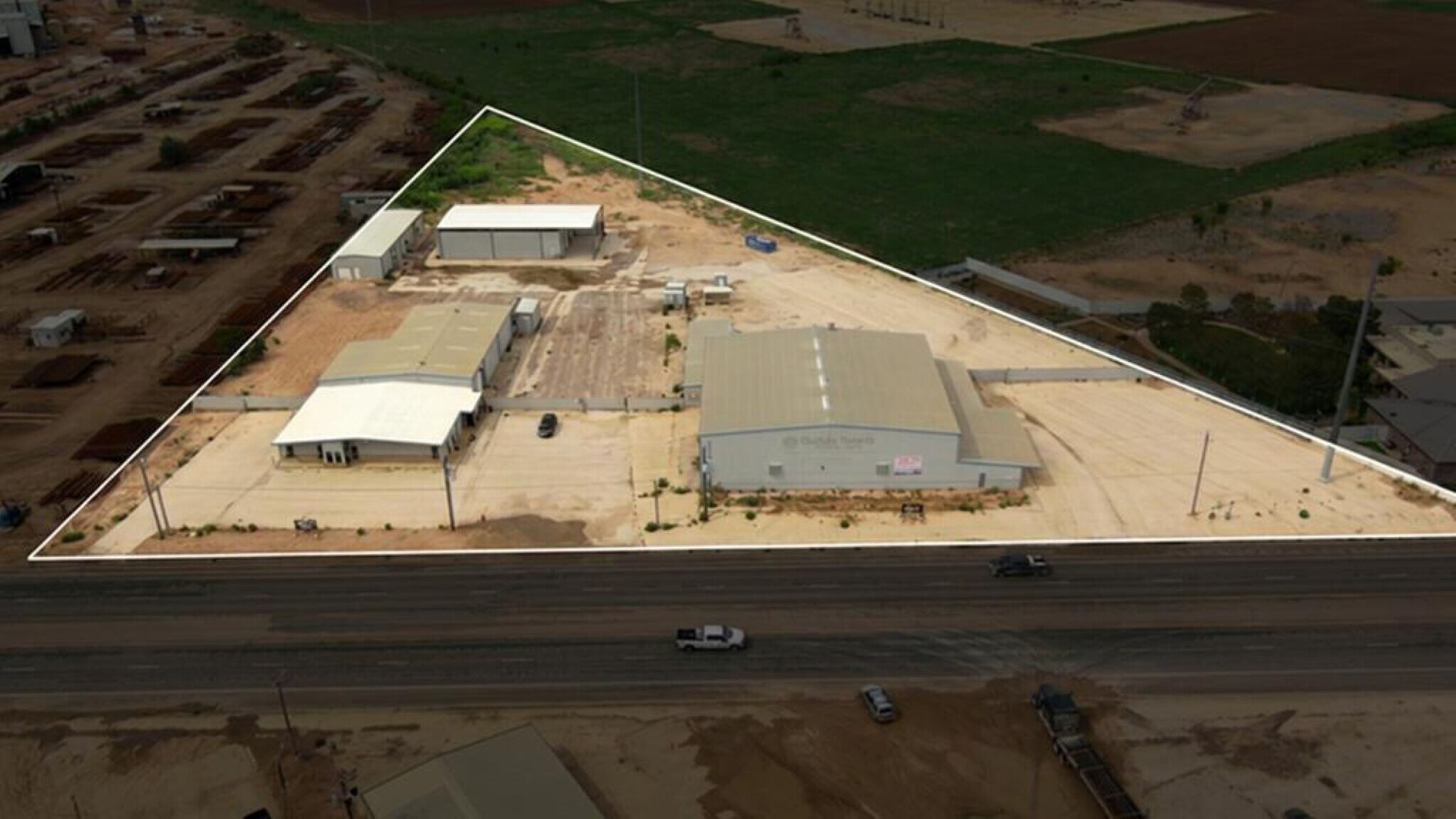 3611 & 3619 E Hwy 158 | Midland, TX portefeuille de 2 propriétés à vendre sur LoopNet.ca Photo du bâtiment- Image 1 de 89