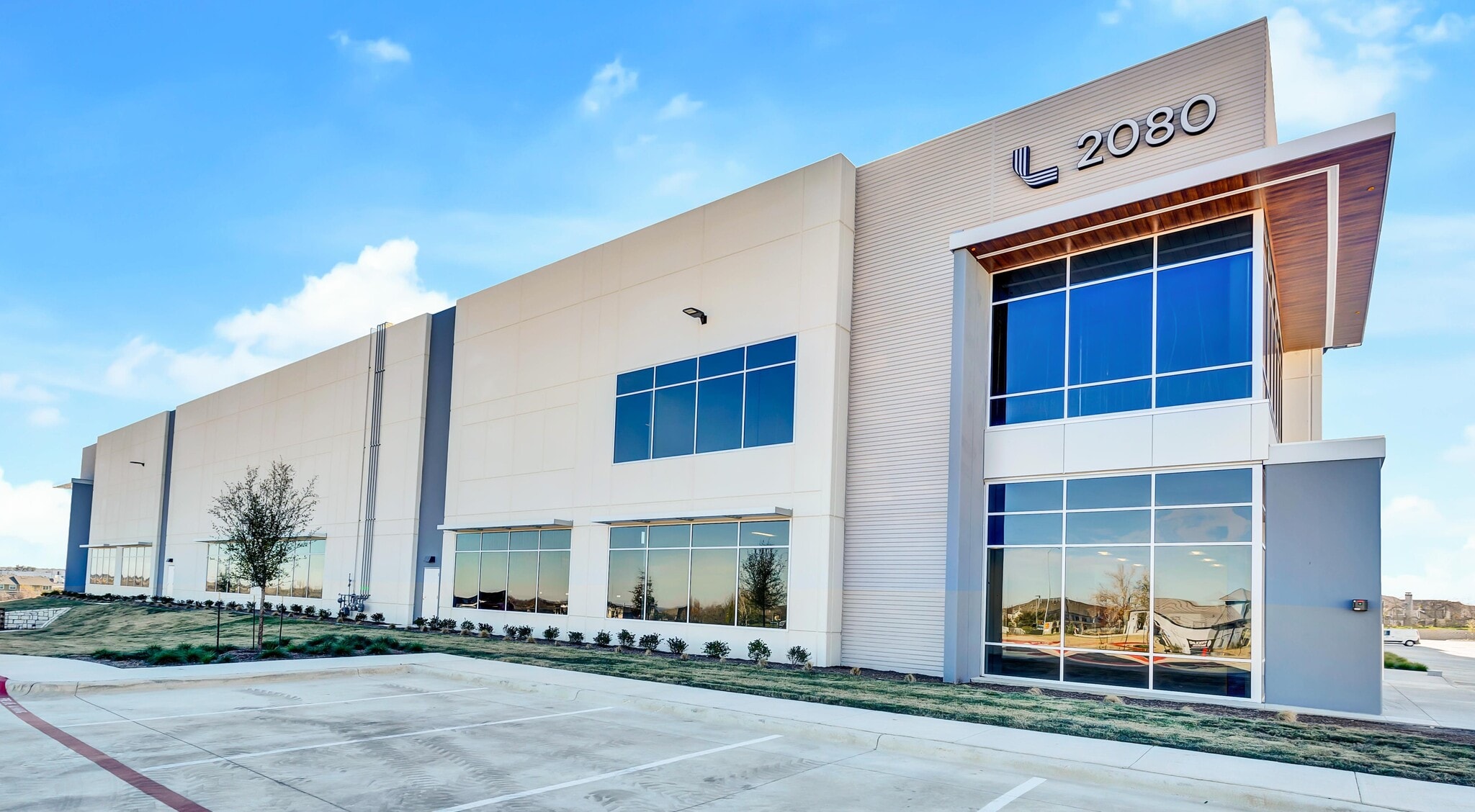 AW Grimes Blvd, Round Rock, TX for lease Building Photo- Image 1 of 12