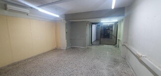 Plus de détails pour Multi-résidentiel à vendre
