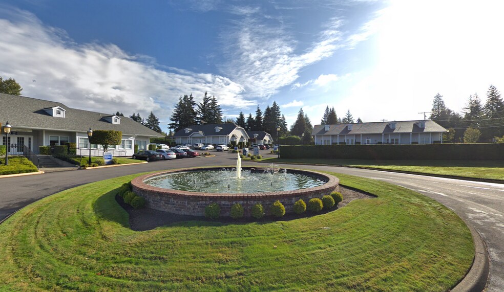 720 S 320th St, Federal Way, WA à louer - Photo du bâtiment - Image 2 de 14