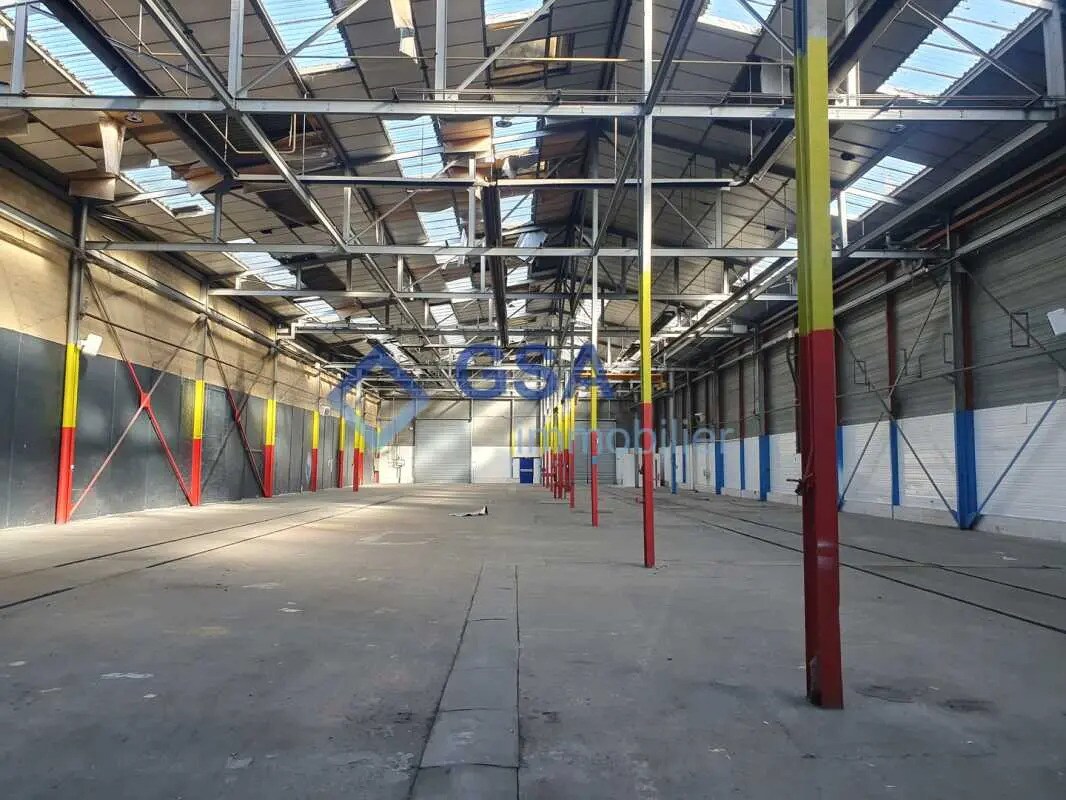 Flex in Corbeil-Essonnes for lease Interior Photo- Image 1 of 8