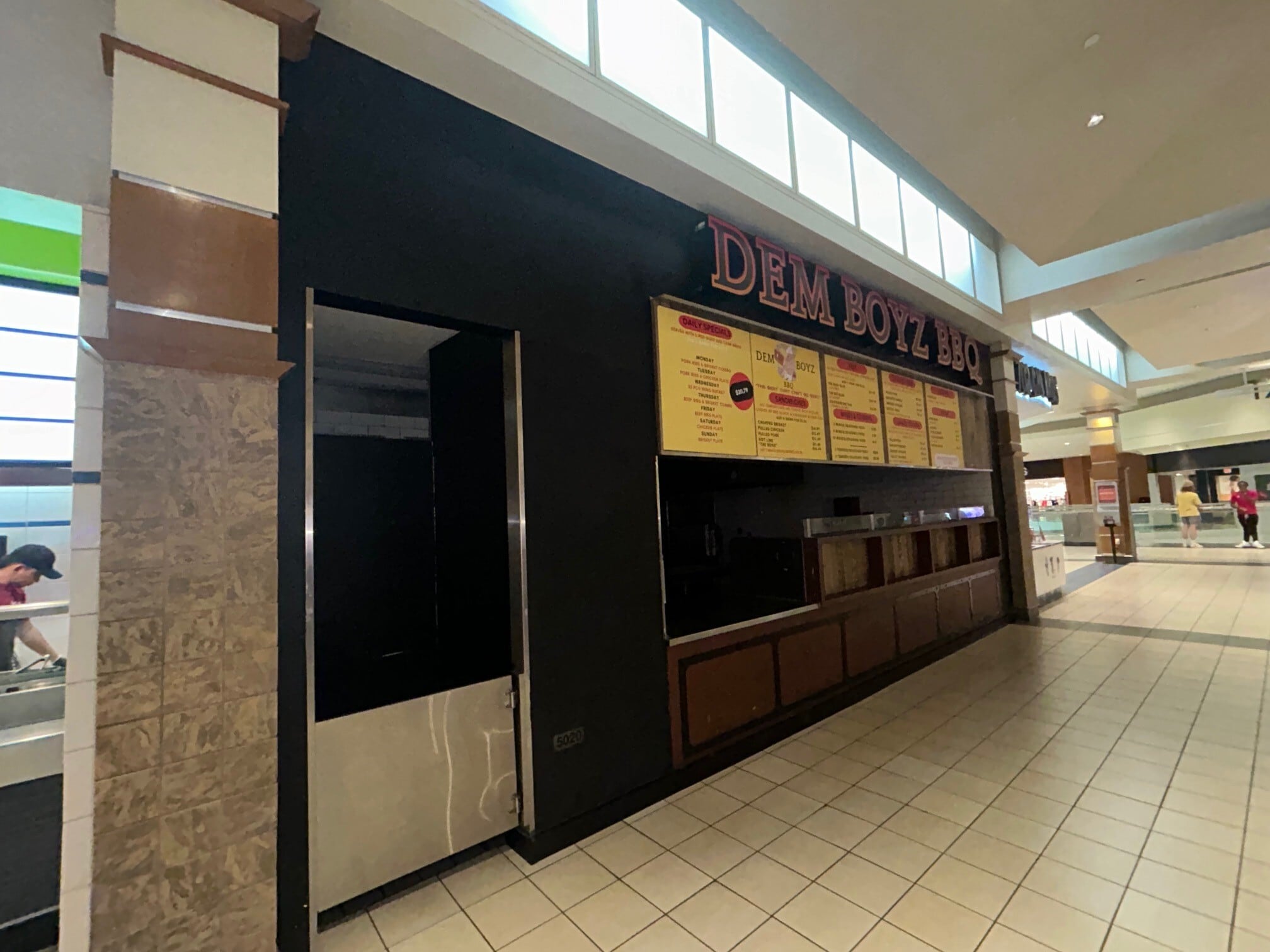 4300 Meadows Ln, Las Vegas, NV à louer Photo intérieure- Image 1 de 1