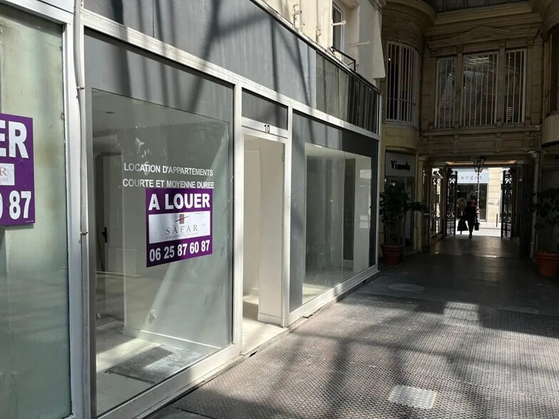 10 Passage Du Caire, Paris for lease - Lobby - Image 2 of 7
