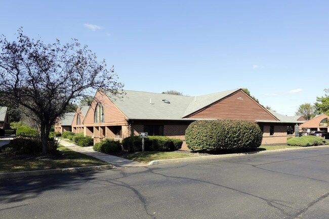 More details for 402 Middletown Blvd, Langhorne, PA - Office for Lease