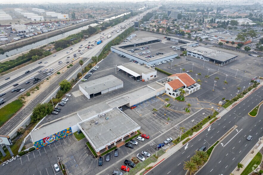 21126-21212 Avalon Blvd, Carson, CA à vendre - Photo du bâtiment - Image 3 de 4