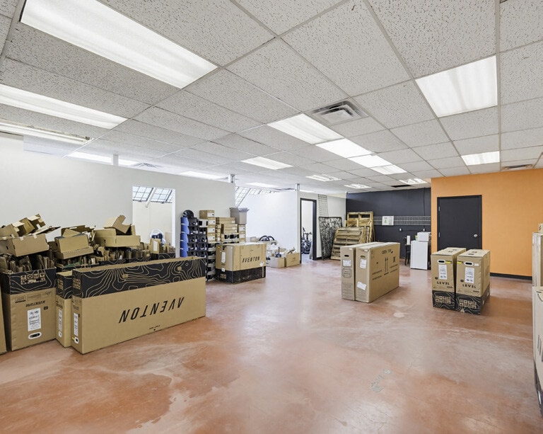 3030 St. Johns St, Port Moody, BC à louer Photo intérieure- Image 1 de 7