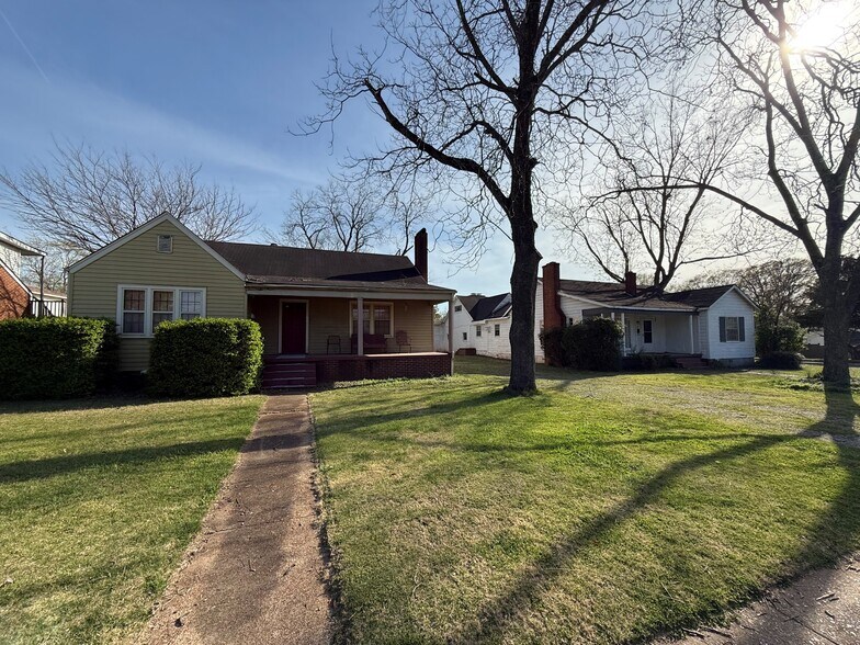 317 Longwood Dr SW, Huntsville, AL à vendre - Photo du bâtiment - Image 2 de 22