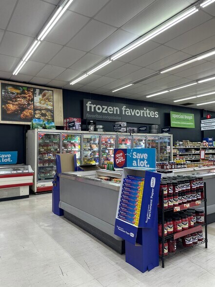 661 E Hathaway Ave, Bronson, FL à vendre - Photo intérieure - Image 3 de 6