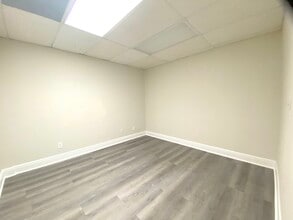 1403 Medical Plaza Dr, Sanford, FL for lease Building Photo- Image 2 of 26