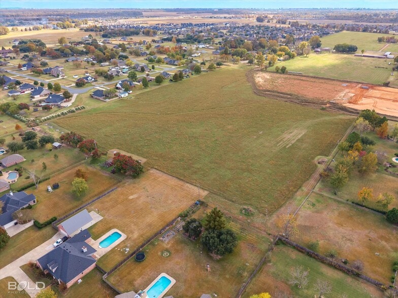 4950 Benton Road, Bossier City, LA à vendre - Photo du bâtiment - Image 3 de 23