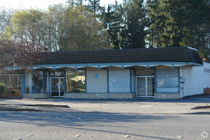 2194 Central Ave, Mckinleyville, CA for lease - Primary Photo - Image 1 of 2