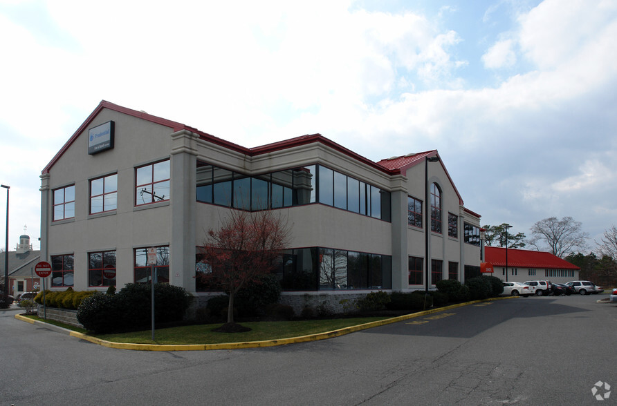 1001 Tilton Rd, Northfield, NJ for lease - Primary Photo - Image 1 of 3