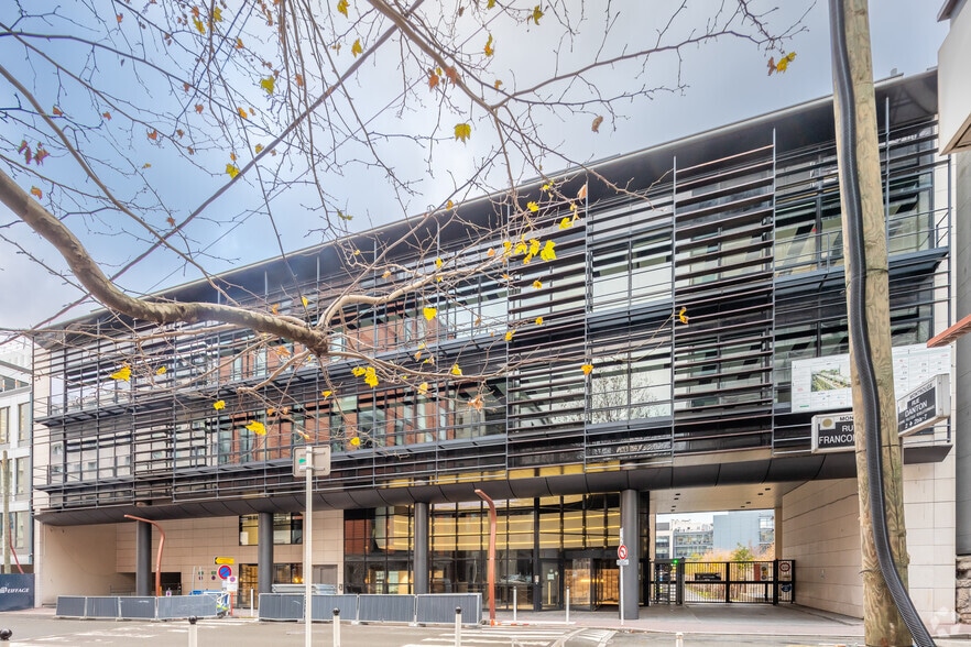 Bureau dans Montrouge à louer - Photo principale - Image 1 de 2
