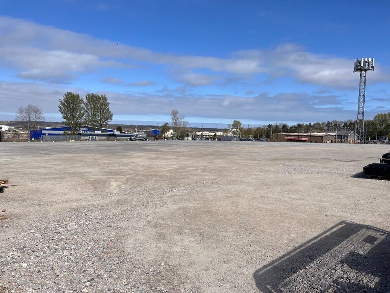 Dyce Ave, Dyce for lease - Building Photo - Image 2 of 3