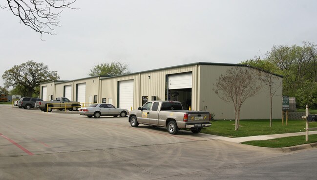 More details for 122 Daugherty St, Denton, TX - Flex for Lease
