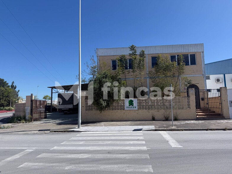 Industrial in Jerez de la Frontera, Cádiz for sale - Interior Photo - Image 3 of 33