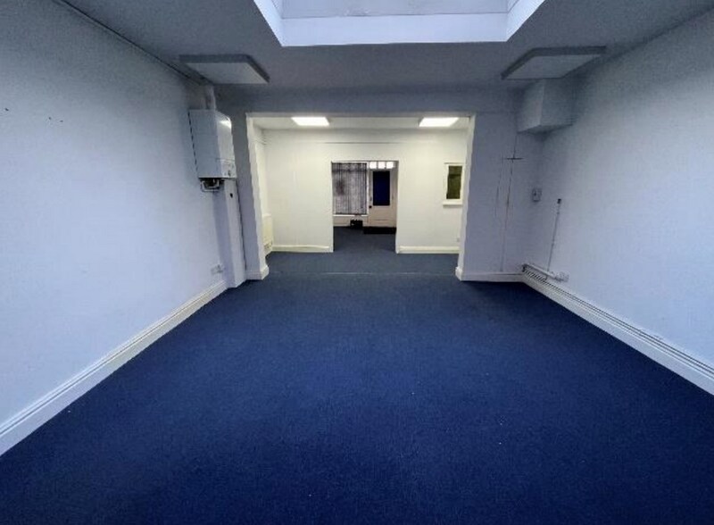 6 St Georges St, Cheltenham à louer - Photo intérieure - Image 2 de 5