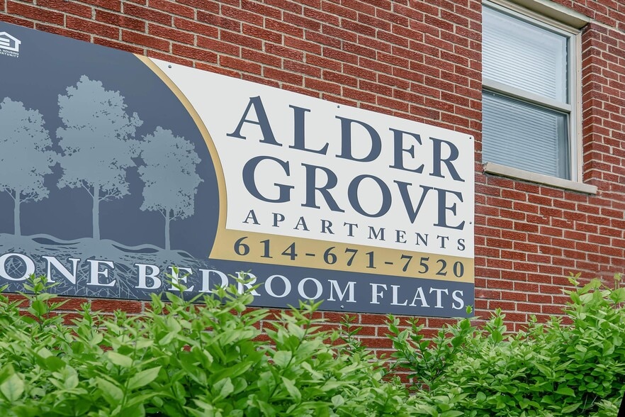 32-36 Viotis Dr, Columbus, OH à vendre - Photo du bâtiment - Image 2 de 7