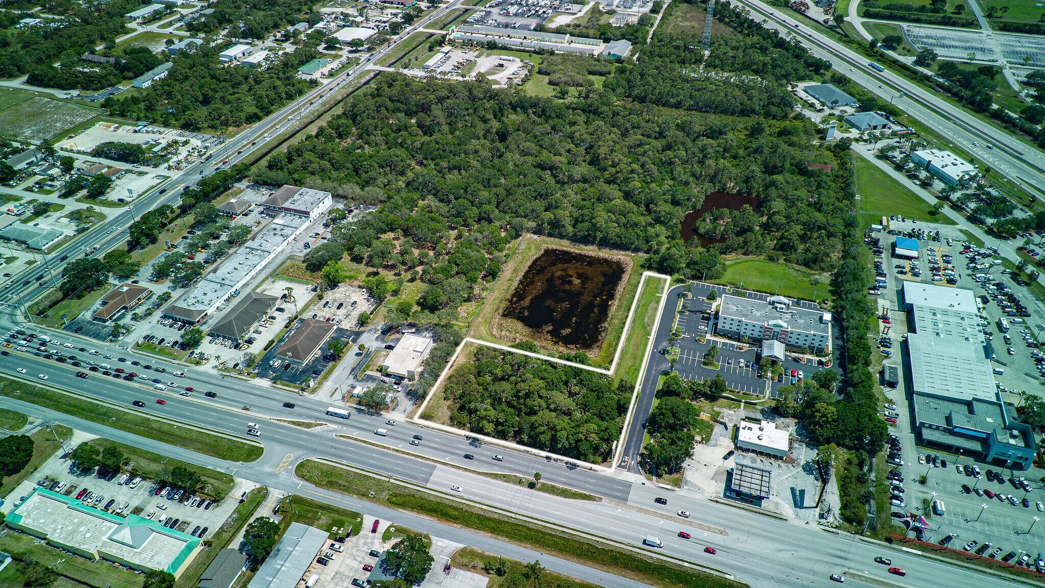 1240 Malabar SE rd, Palm Bay, FL à louer Photo du bâtiment- Image 1 de 6