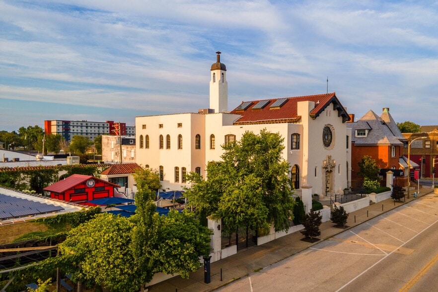 3207 Washington Ave, Saint Louis, MO for sale - Building Photo - Image 2 of 3