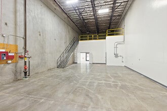 164 Camino Oruga, Napa, CA for lease Building Photo- Image 2 of 8