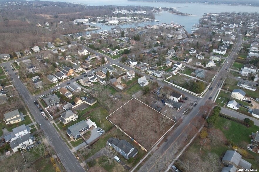 450 Main St, Greenport, NY for sale - Aerial - Image 2 of 4