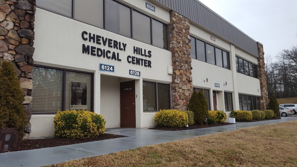6122-6136 Landover Rd, Cheverly, MD for sale - Primary Photo - Image 1 of 10