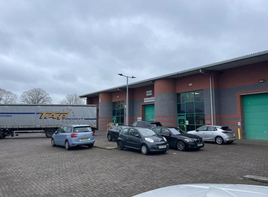 Avro Way, Melksham for lease Primary Photo- Image 1 of 5