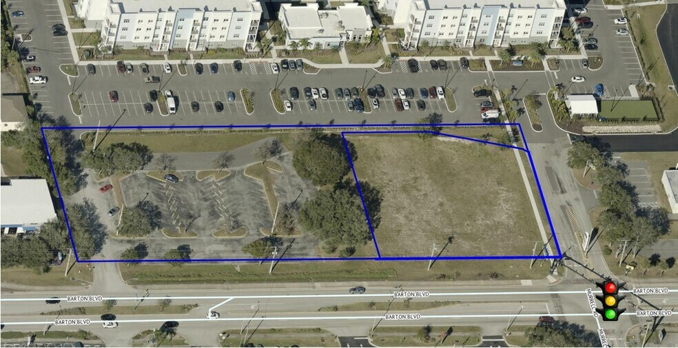 188 Barton Blvd, Rockledge, FL à louer - Photo du bâtiment - Image 2 de 4