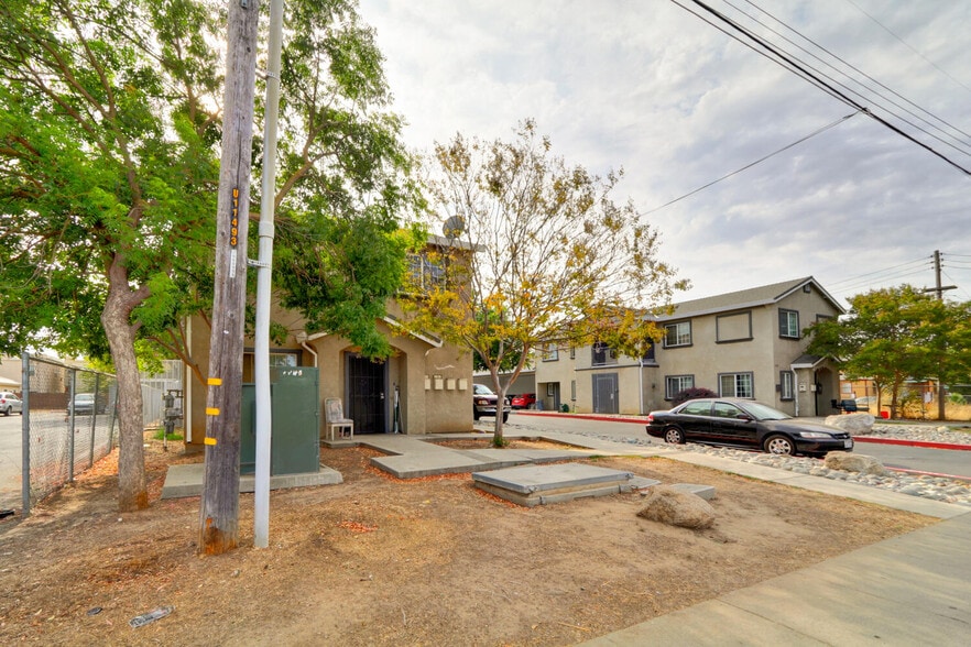 3732-3736 Astoria St, Sacramento, CA for sale - Building Photo - Image 3 of 17