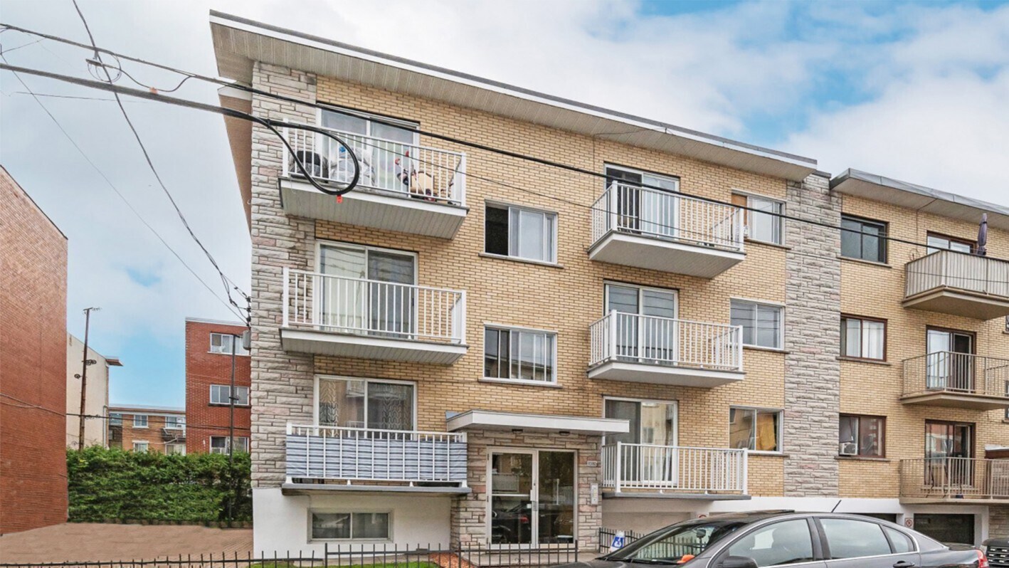 11380 Av De L'hôtel-De-Ville, Montréal, QC à vendre Photo principale- Image 1 de 1