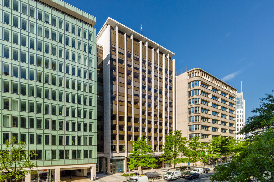 1750 Pennsylvania Ave NW, Washington, DC à louer - Photo du bâtiment - Image 1 de 6