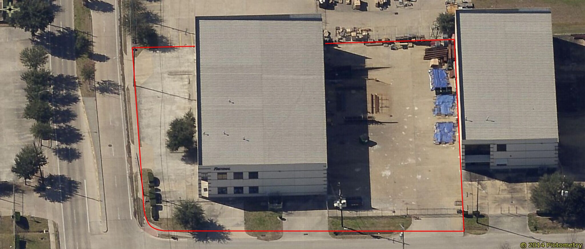 7730 Pinemont Dr, Houston, TX à louer Photo du bâtiment- Image 1 de 6
