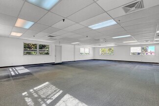 Plus de détails pour 1438 Wantagh Ave, Wantagh, NY - Bureau/Commerce de détail à louer