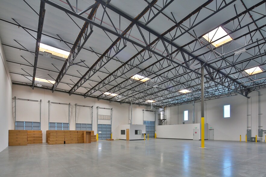 1900 Alessandro Blvd, Riverside, CA à louer - Photo intérieure - Image 3 de 6