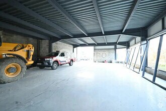 Office in Vénissieux for lease Interior Photo- Image 1 of 6