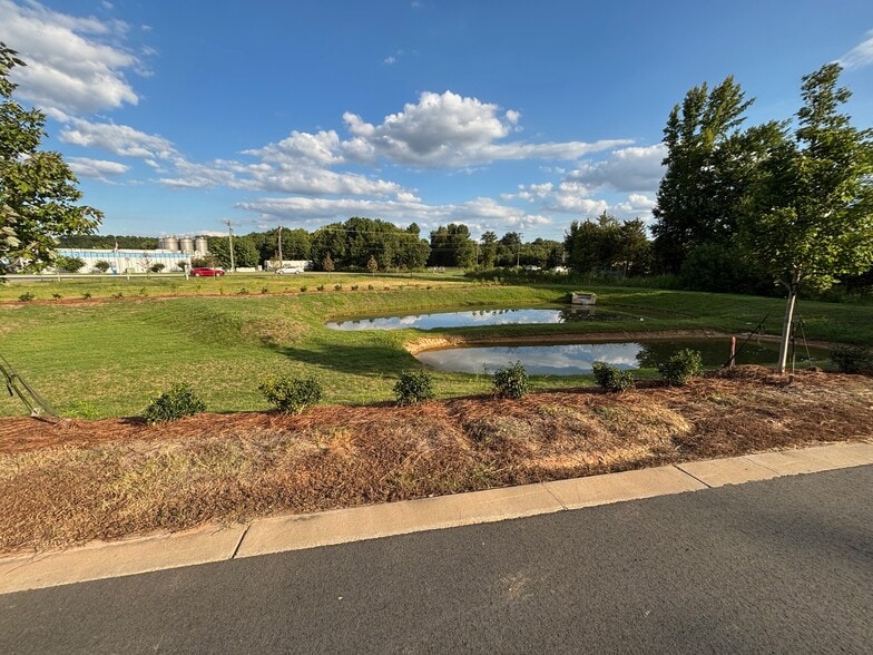 3405 Wesley Chapel Stouts Rd, Monroe, NC for lease - Building Photo - Image 2 of 25