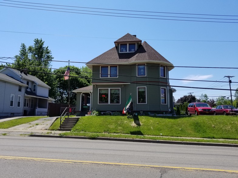 90 Central Ave, Lancaster, NY for sale - Building Photo - Image 1 of 1